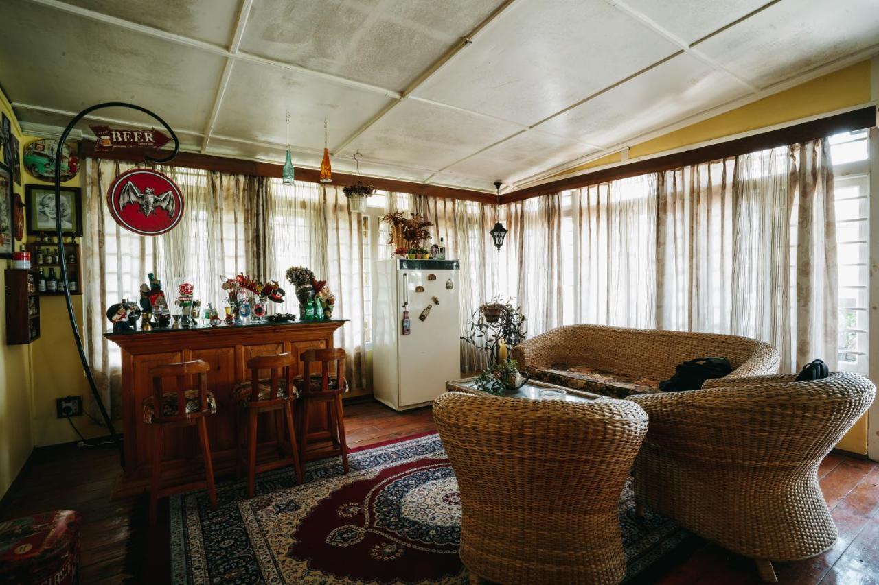 Rock Cliff Home Stay Shillong Eksteriør billede