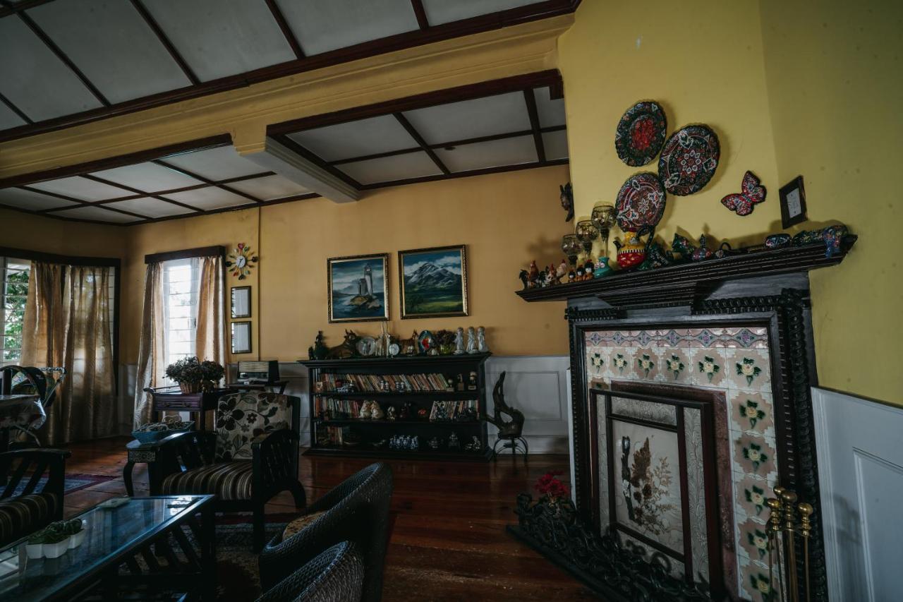 Rock Cliff Home Stay Shillong Eksteriør billede