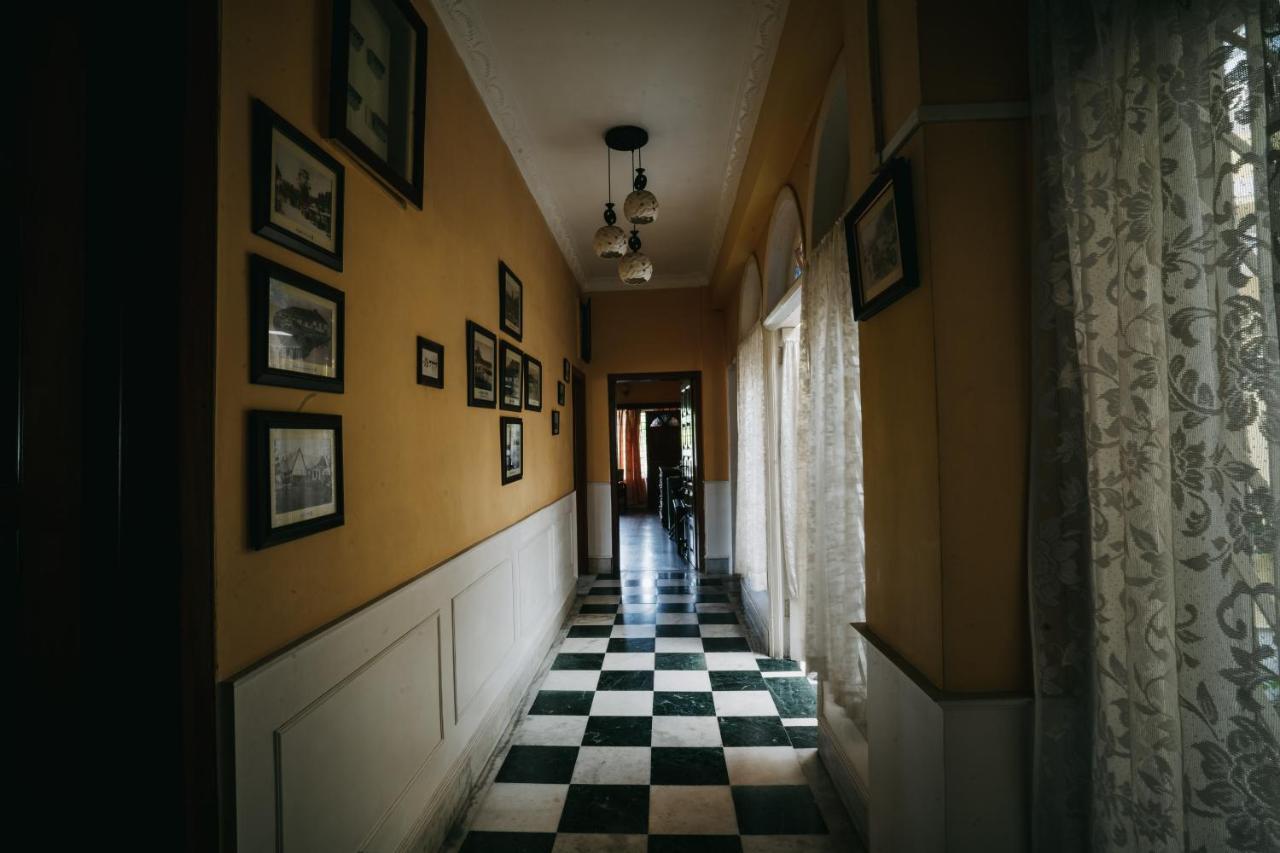 Rock Cliff Home Stay Shillong Eksteriør billede