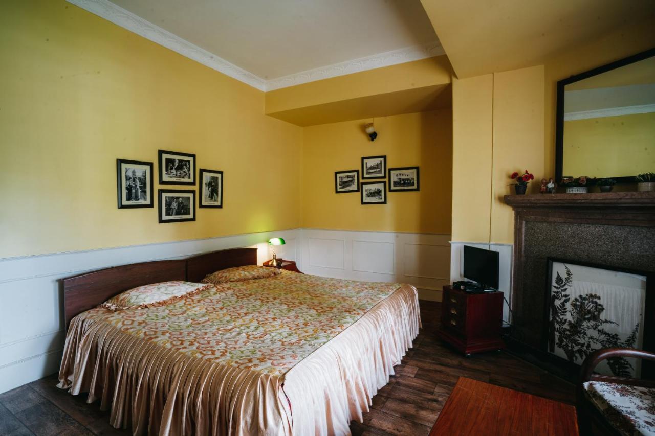 Rock Cliff Home Stay Shillong Eksteriør billede